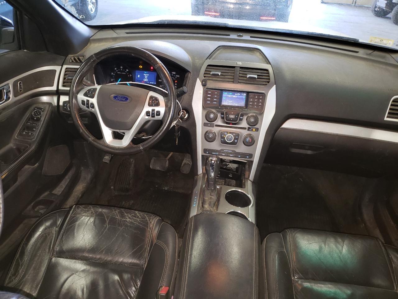 2012 Ford Explorer - Image 8