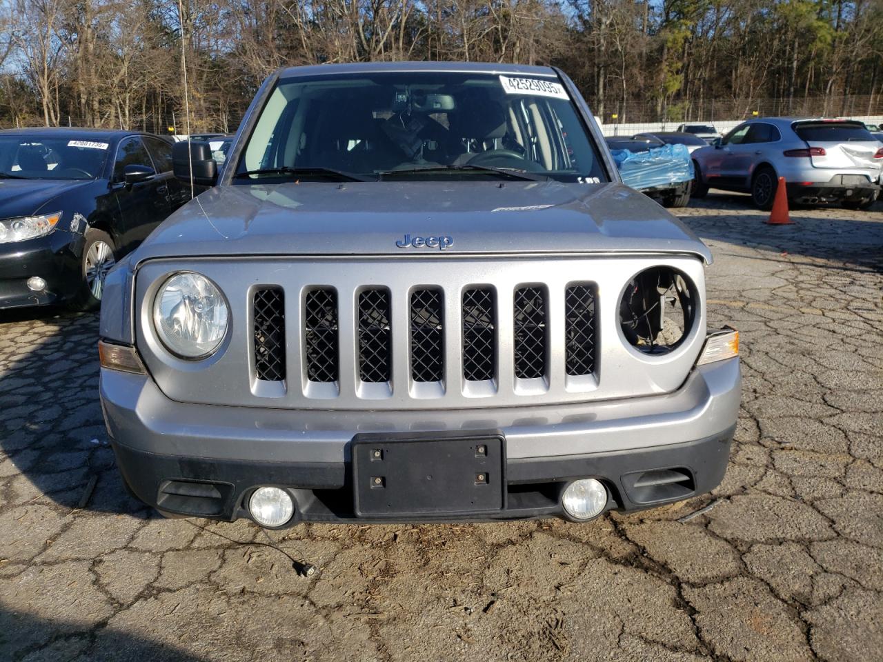 2017 Jeep Liberty (Patriot) - Image 5