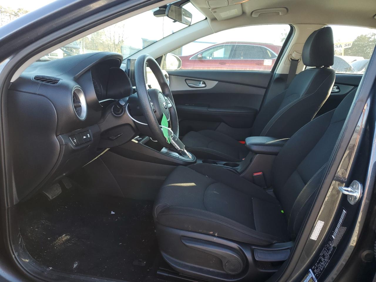 2020 Kia Forte - Image 7