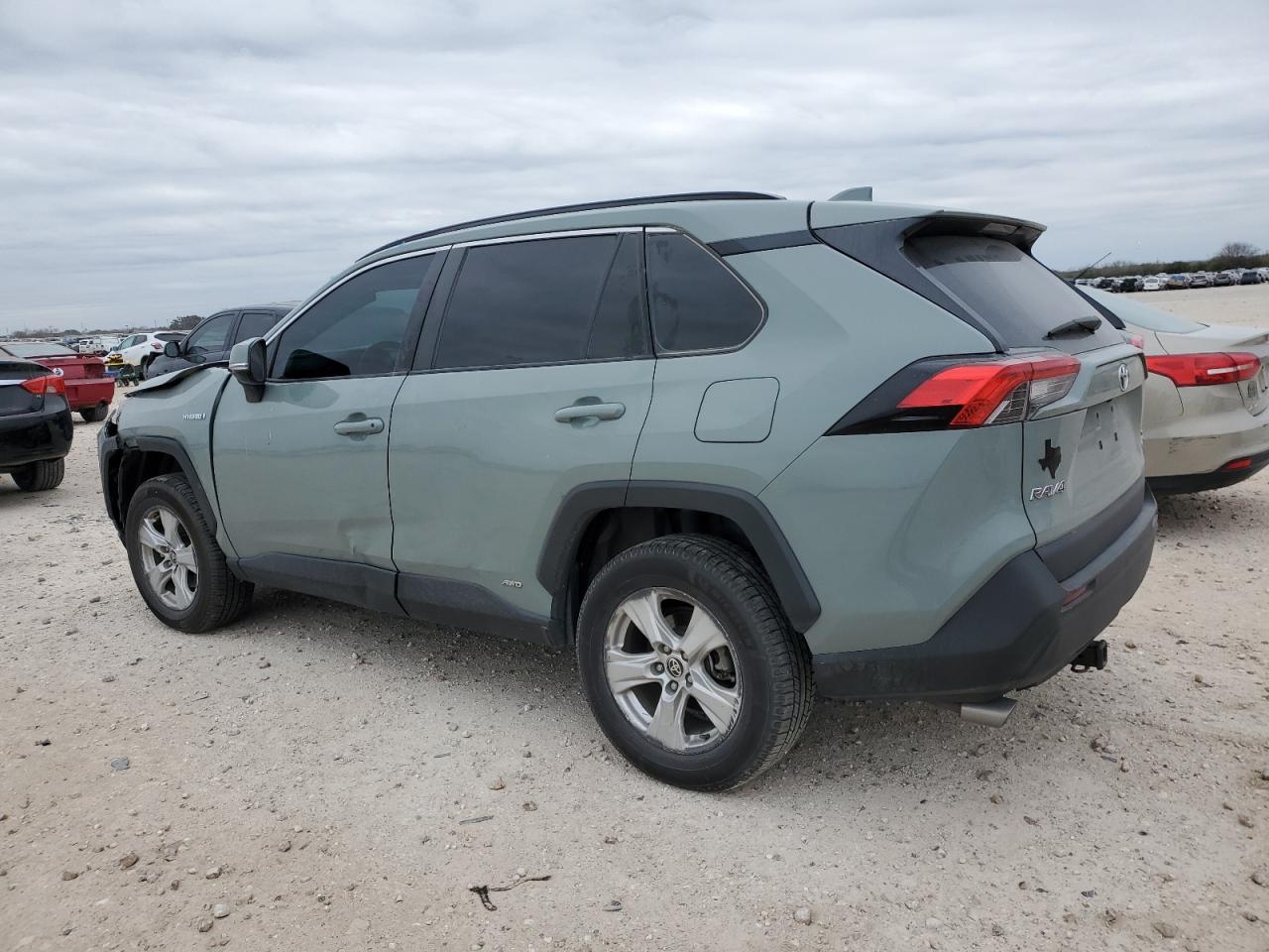 2021 Toyota RAV 4 - Image 2