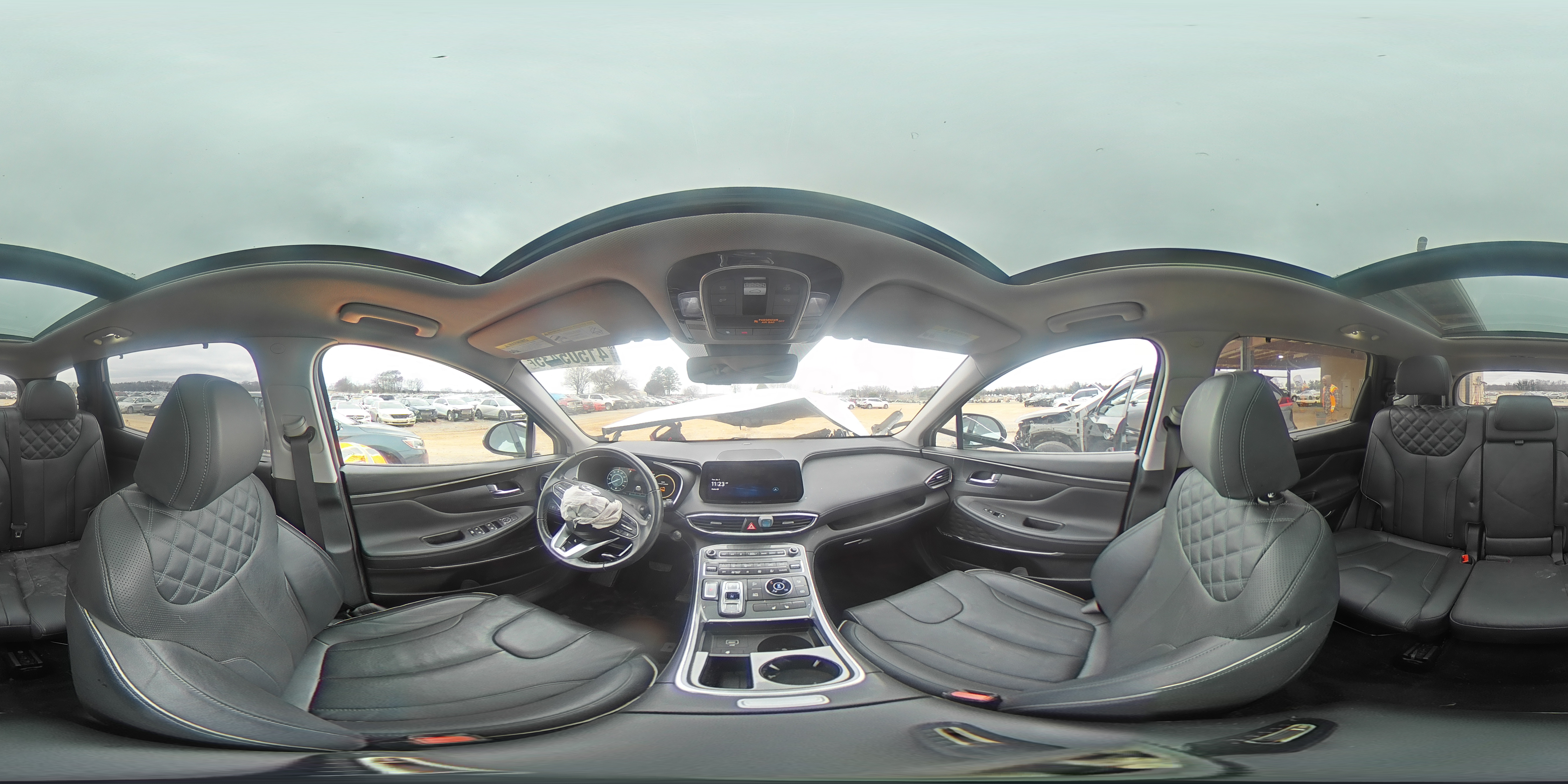 2022 Hyundai Santa Fe - Image 15