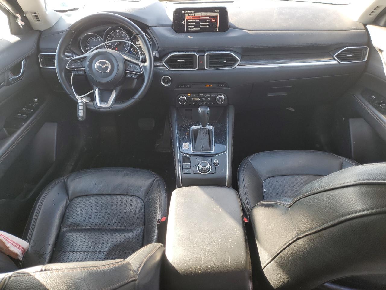 2017 Mazda CX-5 - Image 8