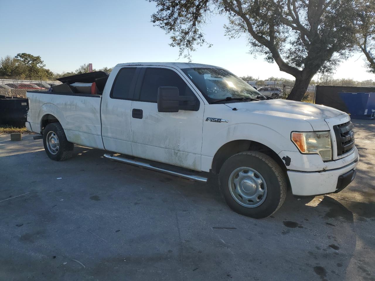 2010 Ford F-150 - Image 4