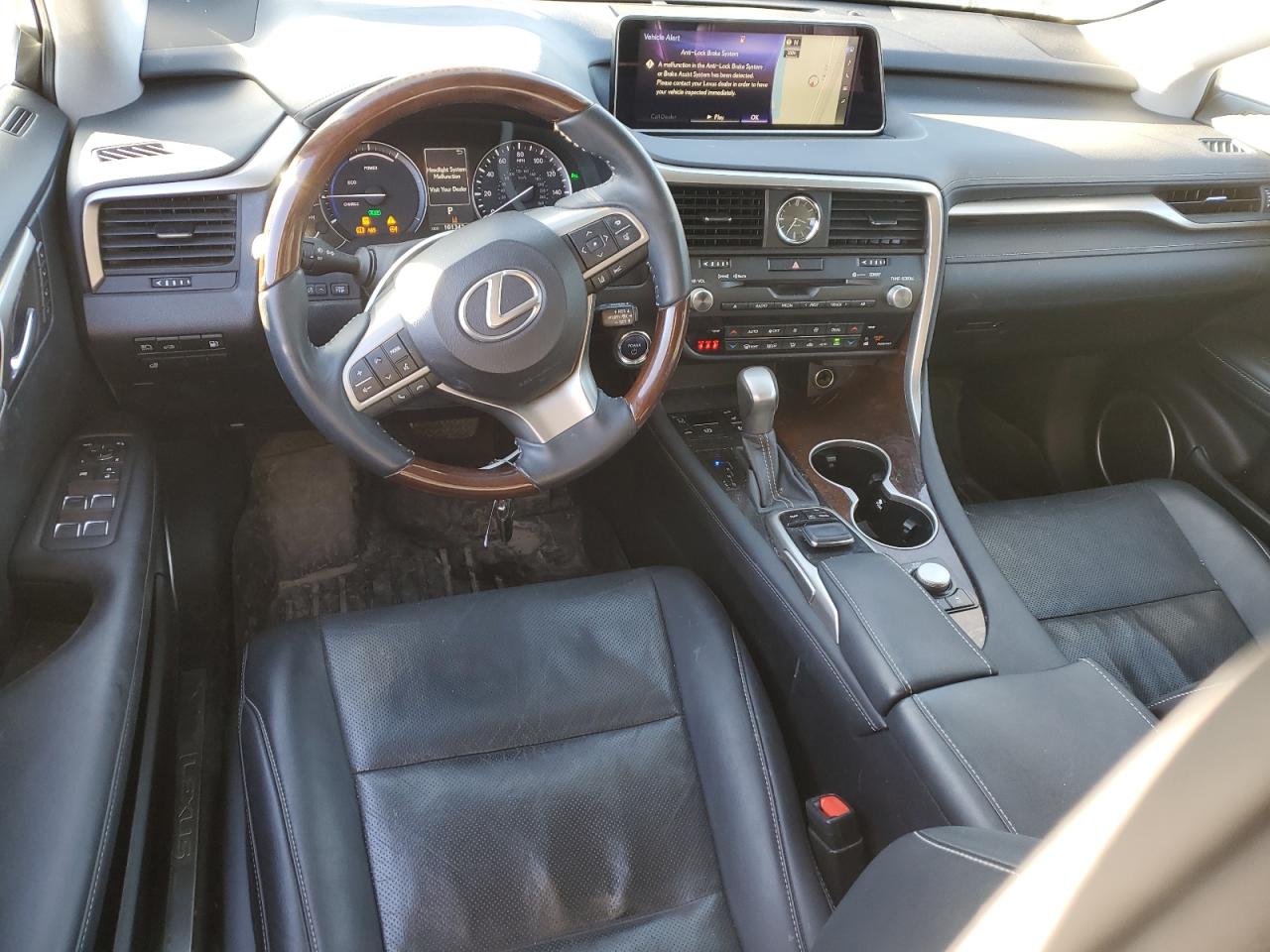 2019 Lexus RX - Image 8