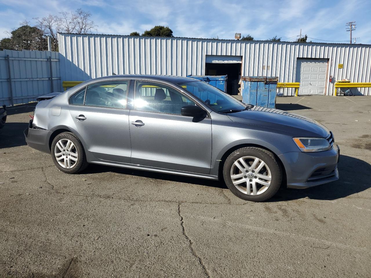 2015 Volkswagen Jetta - Image 4