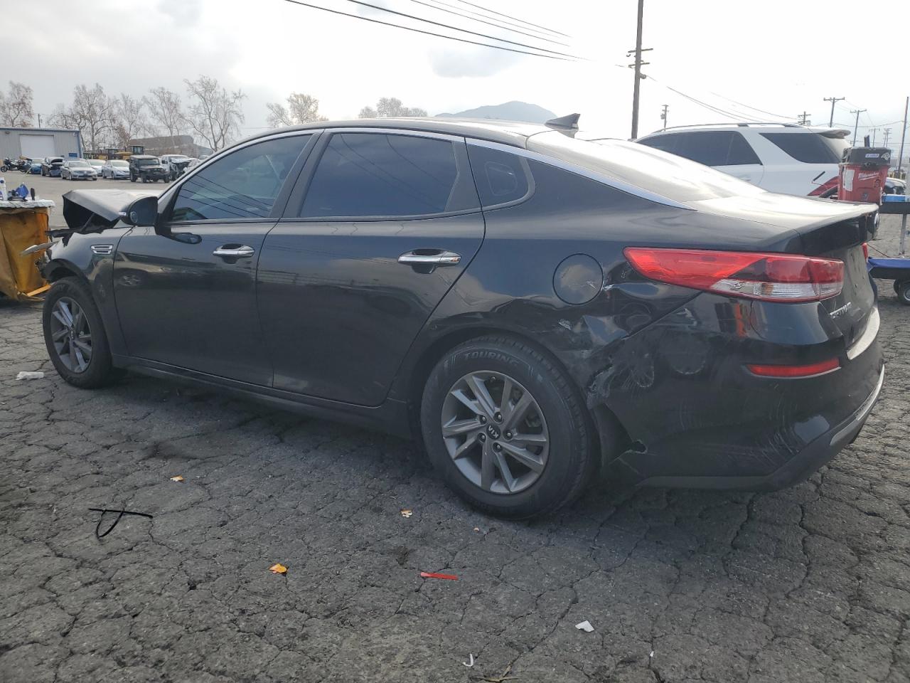 2019 Kia Optima - Image 2