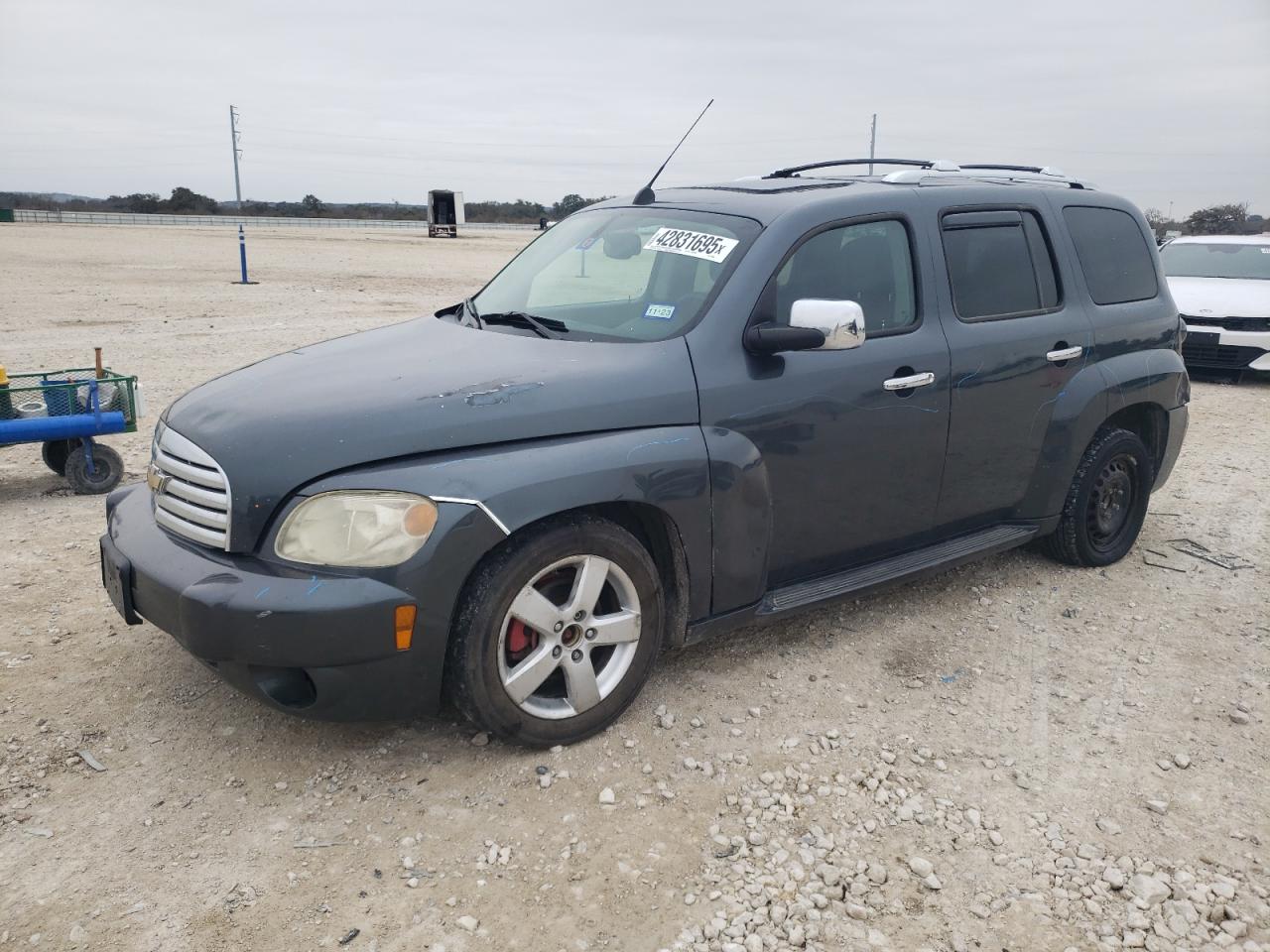 2010 Chevrolet HHR - Image 1