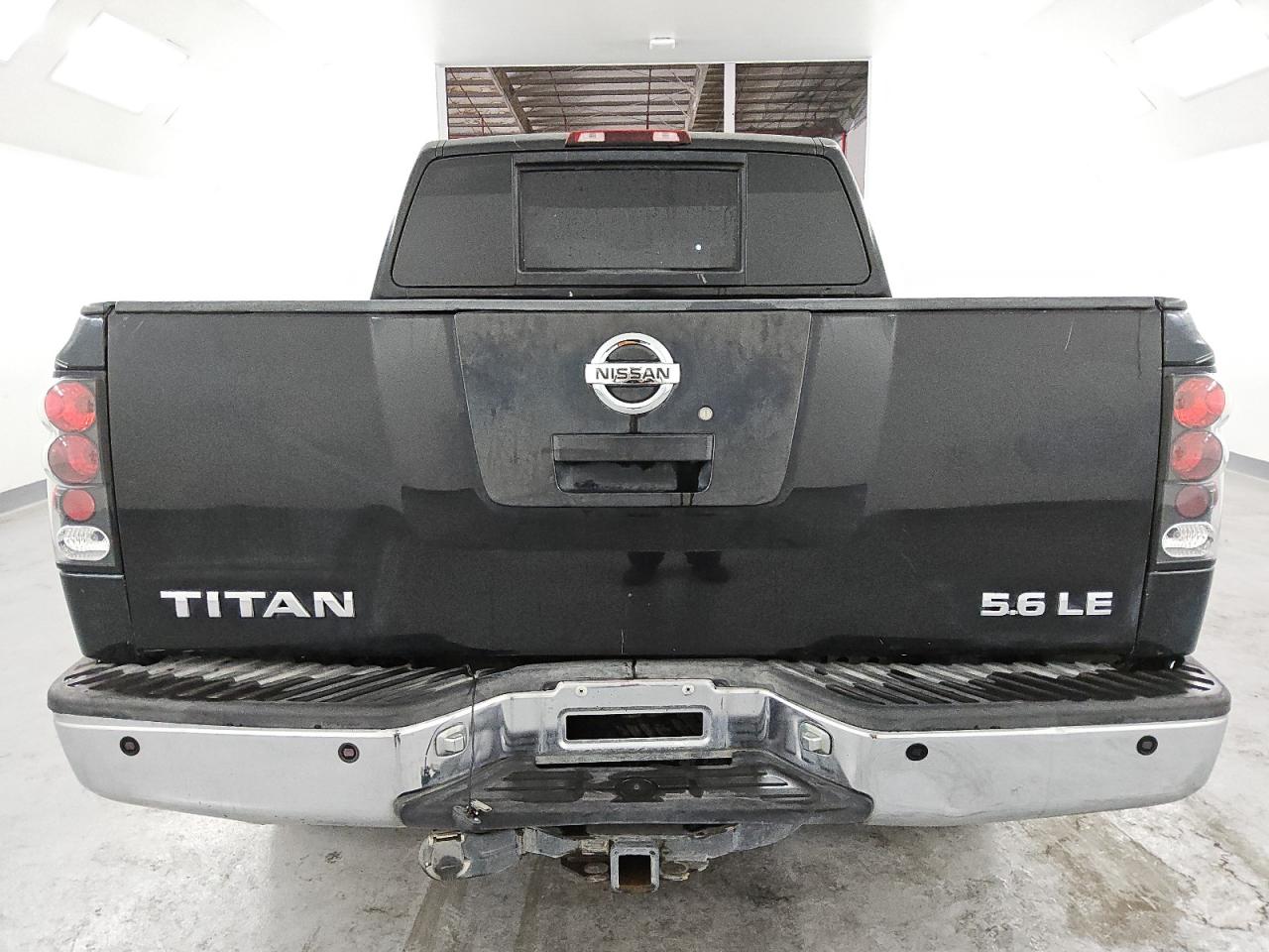 2005 Nissan Titan - Image 6