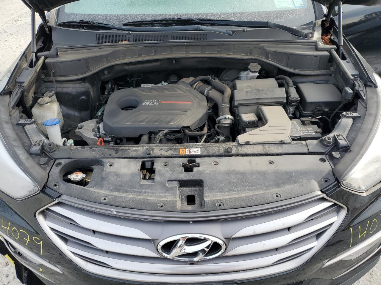 2018 Hyundai Santa Fe - Image 12