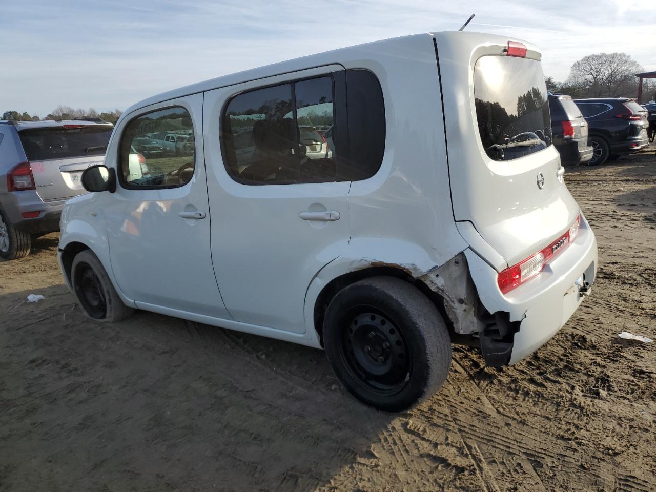 2009 Nissan Cube - Image 2