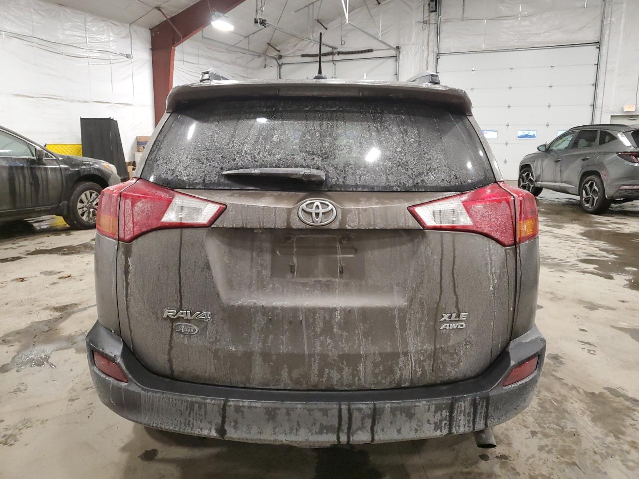 VIN 2T3RFREV1FW234120 2015 TOYOTA RAV4 no.6