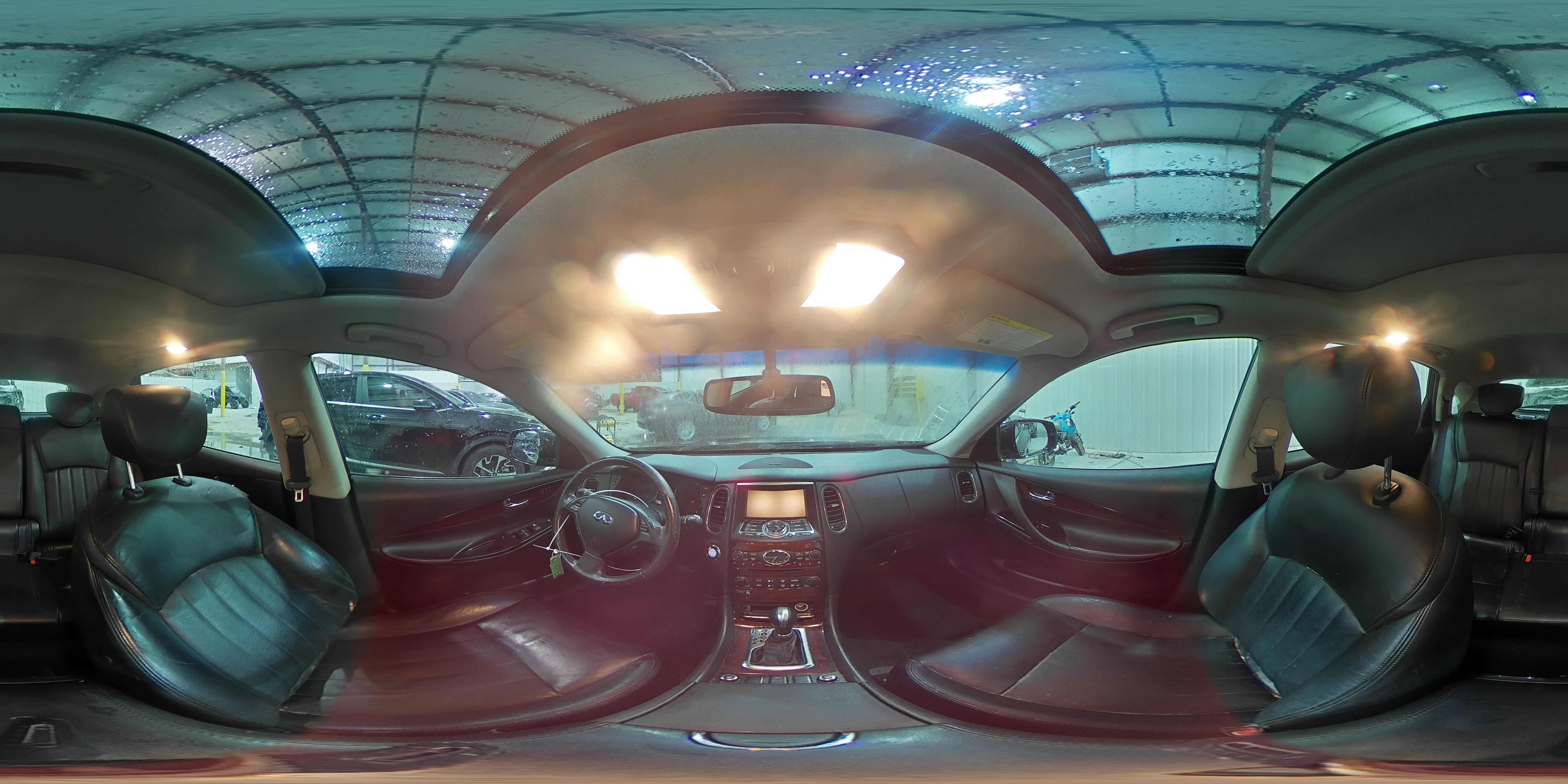 2016 Infiniti QX50 - Image 15