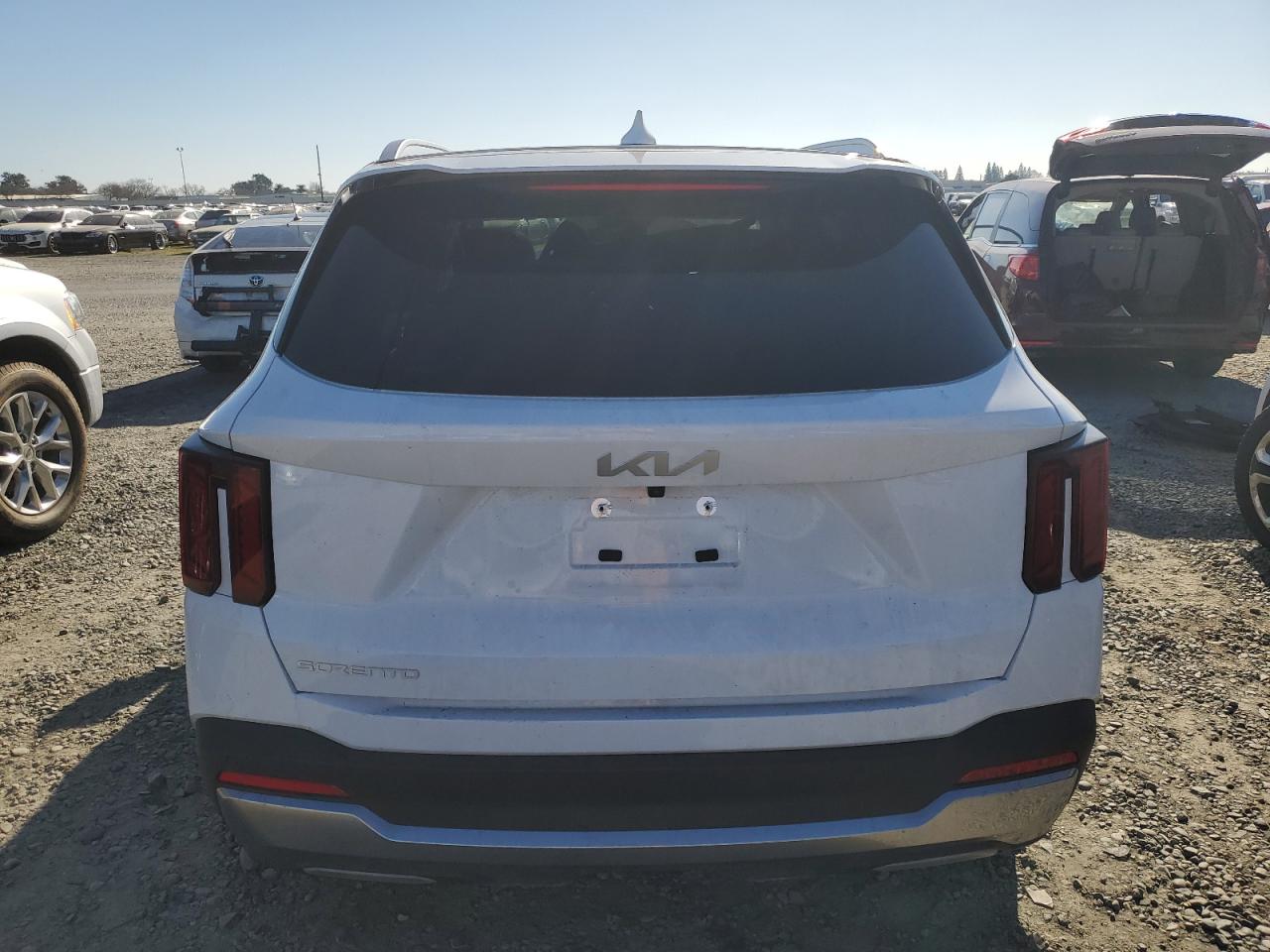 2024 Kia Sorento - Image 6