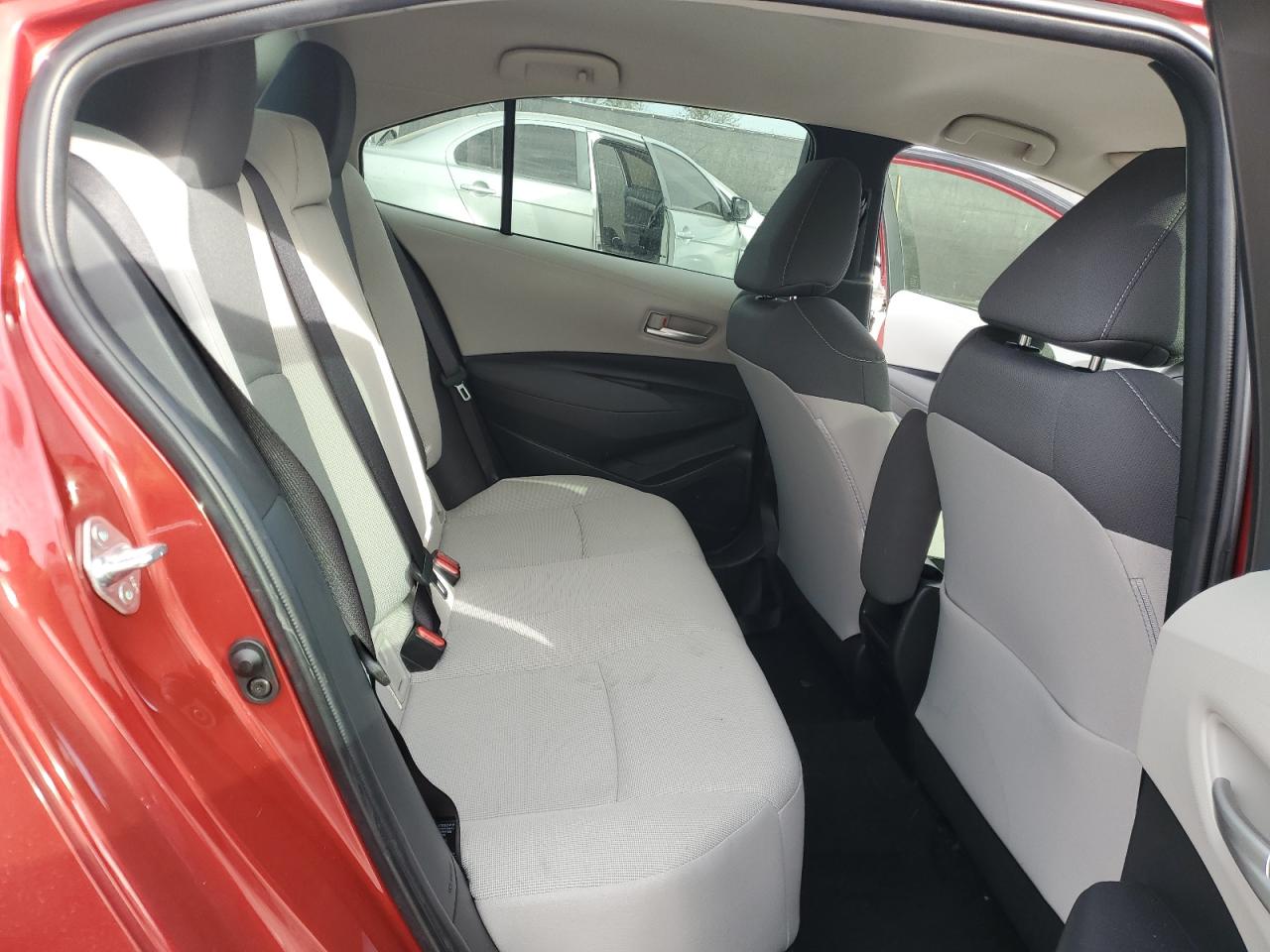 2021 Toyota Corolla - Image 10