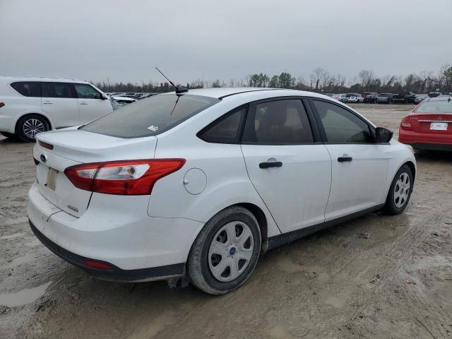 Sedans FORD FOCUS 2014 White