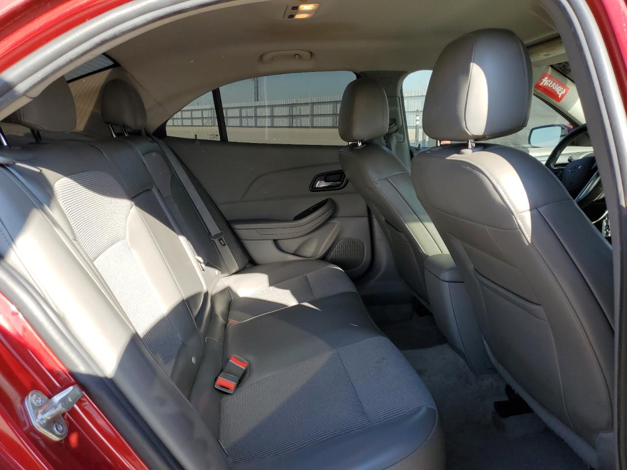 2014 Chevrolet Malibu - Image 11