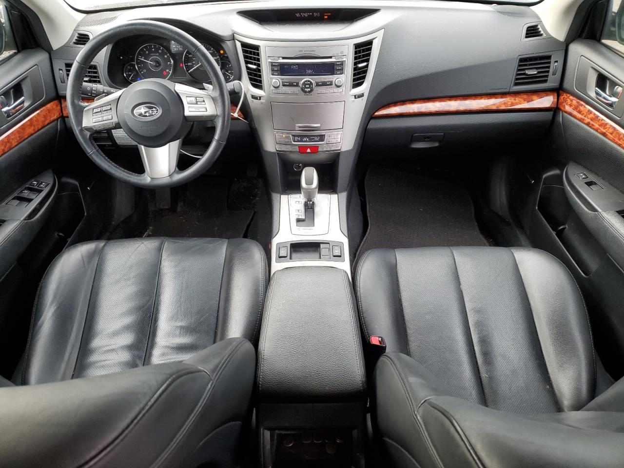 2011 Subaru Outback - Image 8