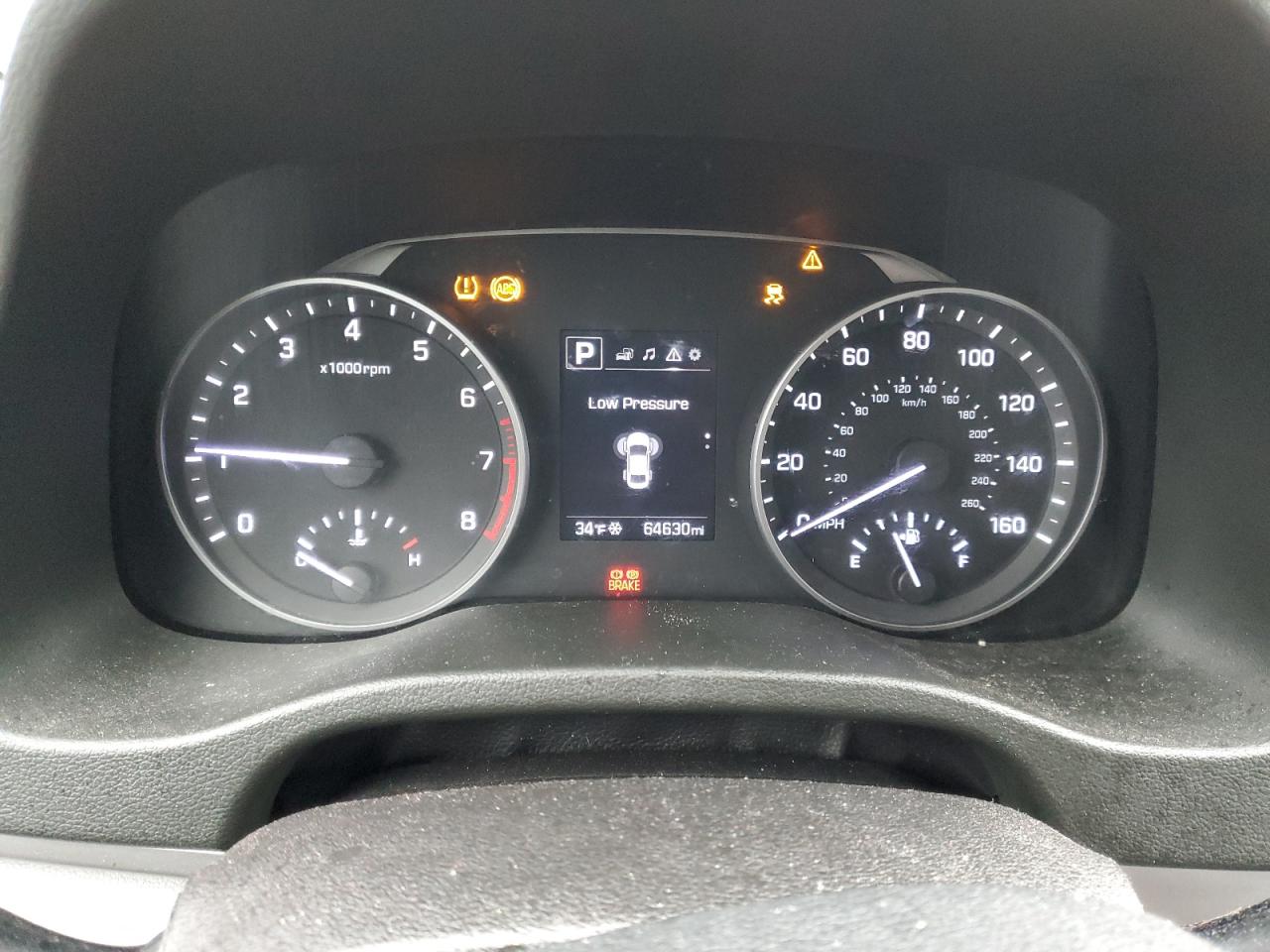 2018 Hyundai Elantra - Image 9