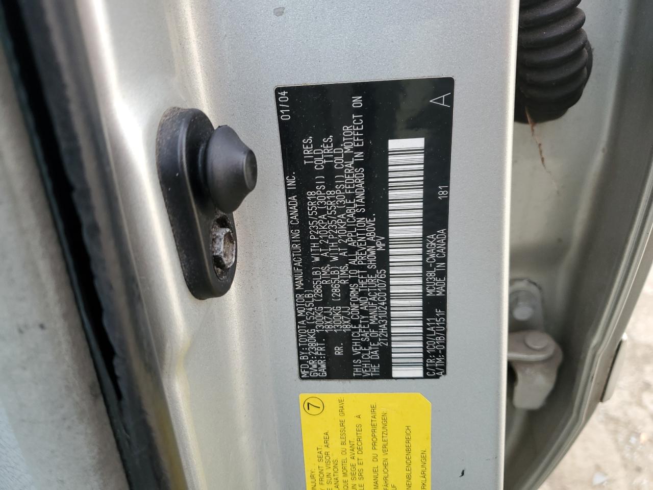 2004 Lexus RX - Image 13