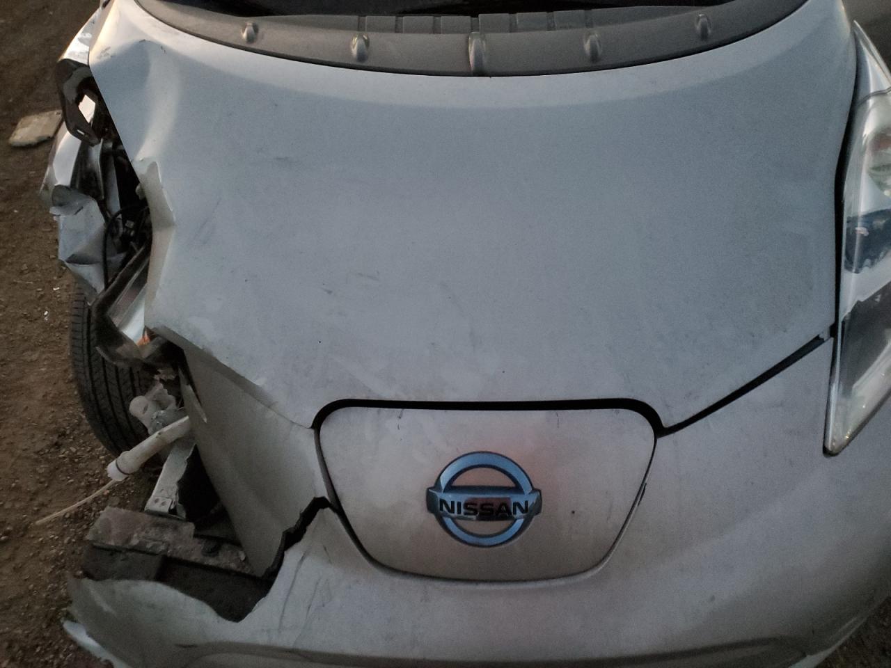 2013 Nissan Leaf - Image 13