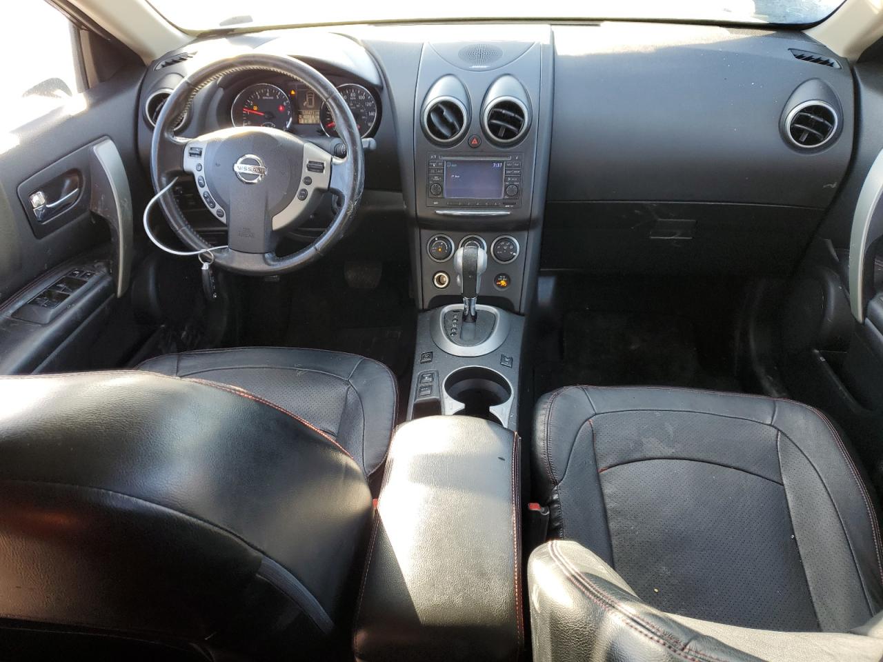 2012 Nissan Rogue - Image 8