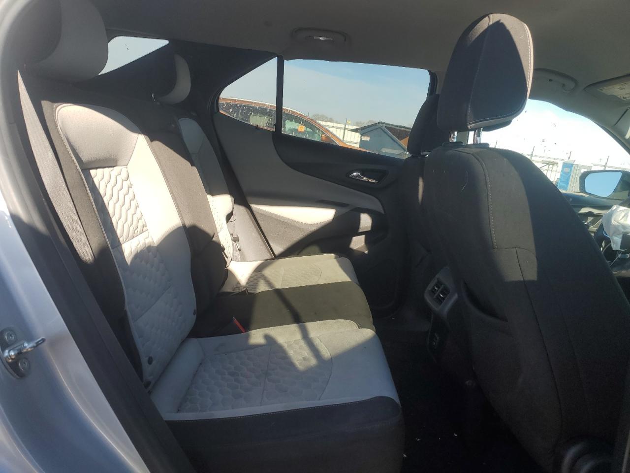 2019 Chevrolet Equinox - Image 11