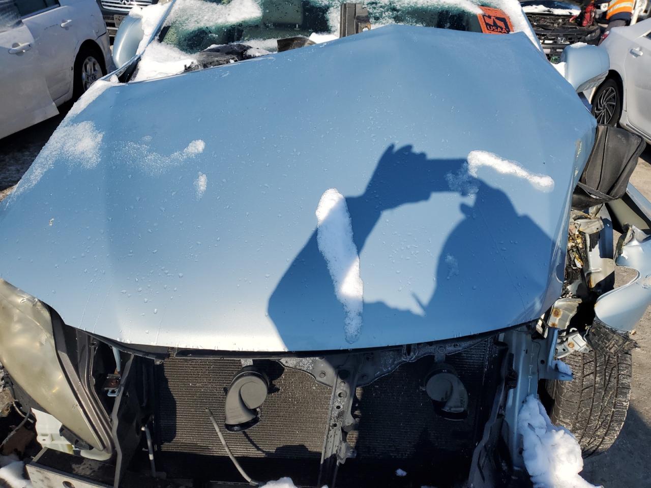 2010 Lexus RX - Image 12
