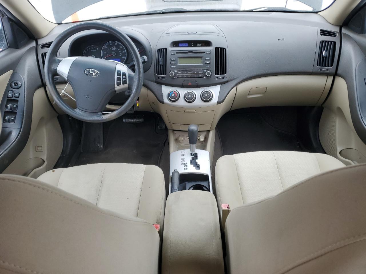 2009 Hyundai Elantra - Image 8