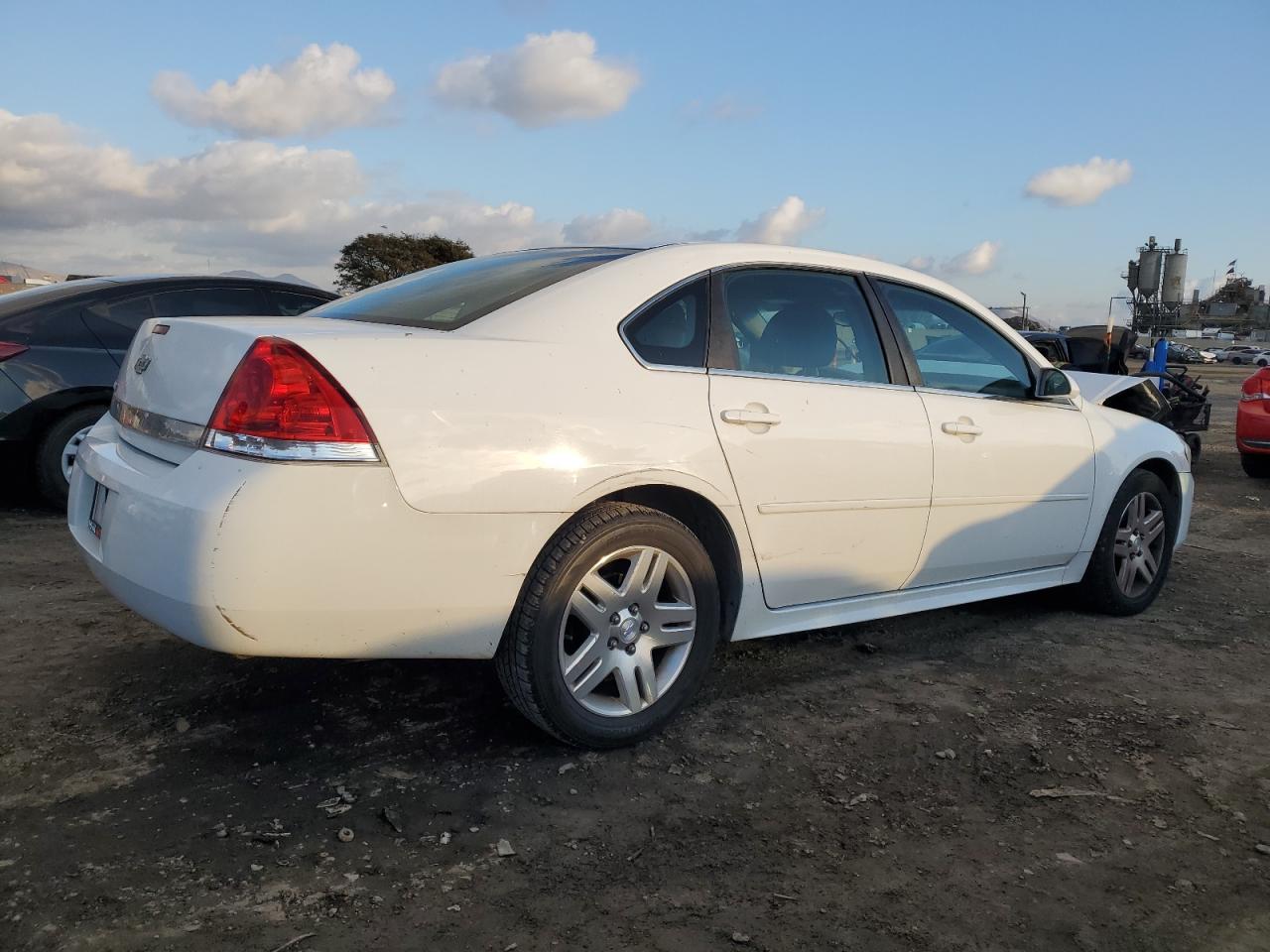 2010 Chevrolet Impala - Image 3