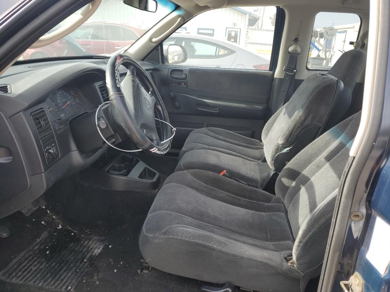 2001 Dodge Dakota - Image 7