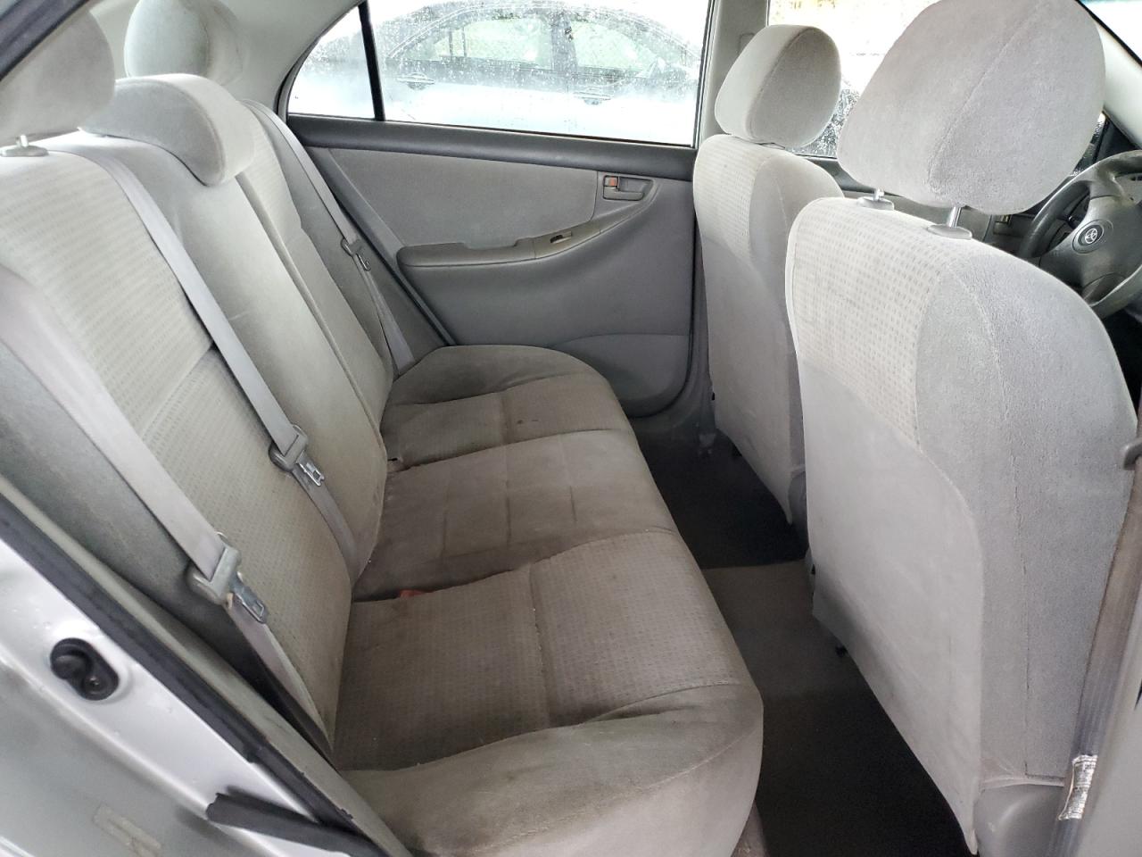 2006 Toyota Corolla - Image 10