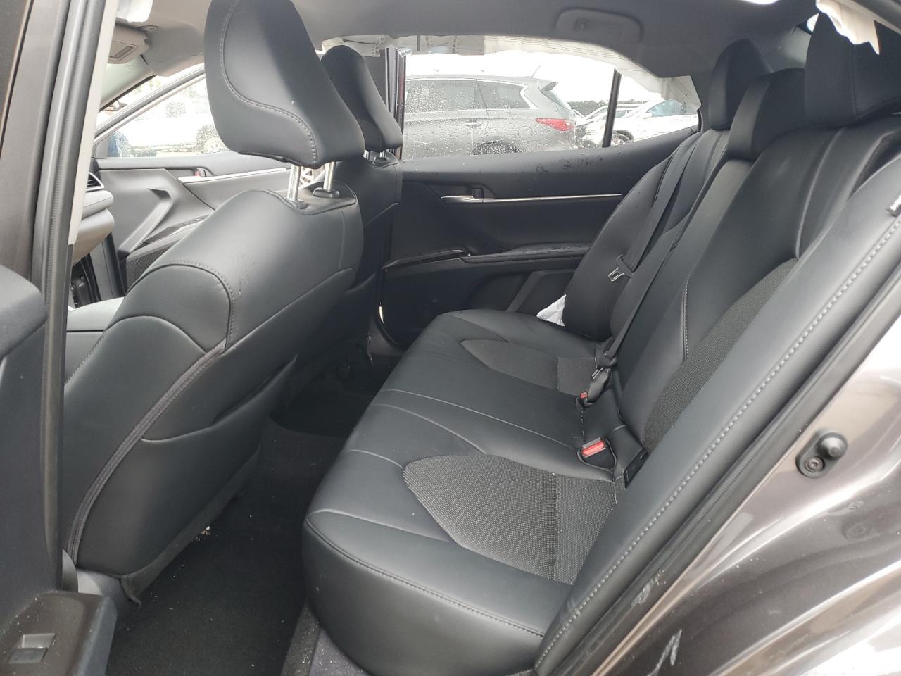 2023 Toyota Camry - Image 11