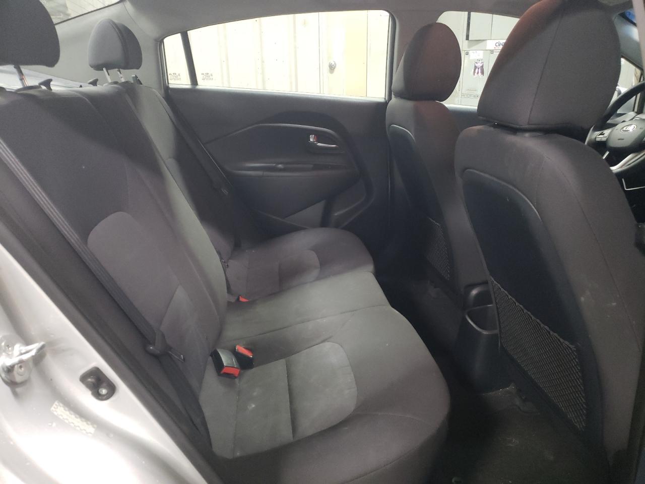 2017 Kia Rio - Image 10
