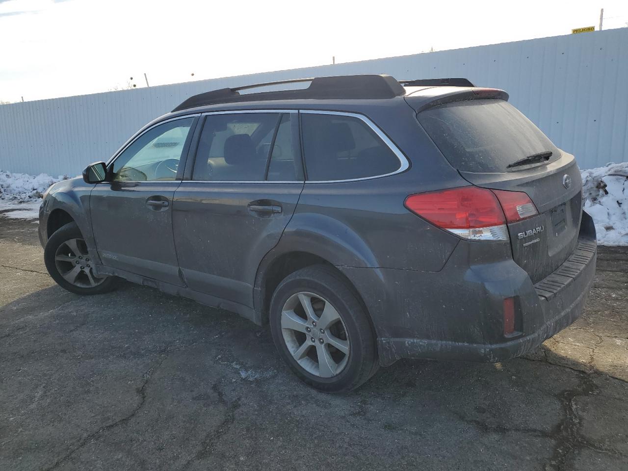 2013 Subaru Outback - Image 2