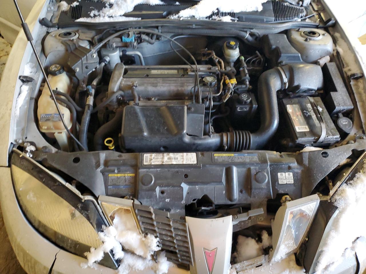 2003 Pontiac Sunfire - Image 11