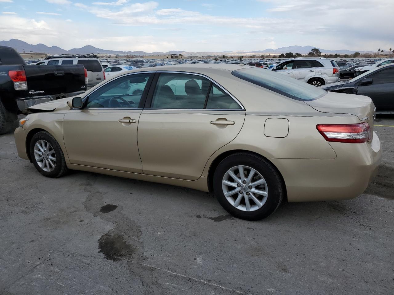 2011 Toyota Camry - Image 2