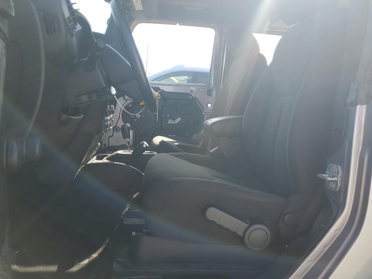 2018 Jeep Wrangler - Image 7