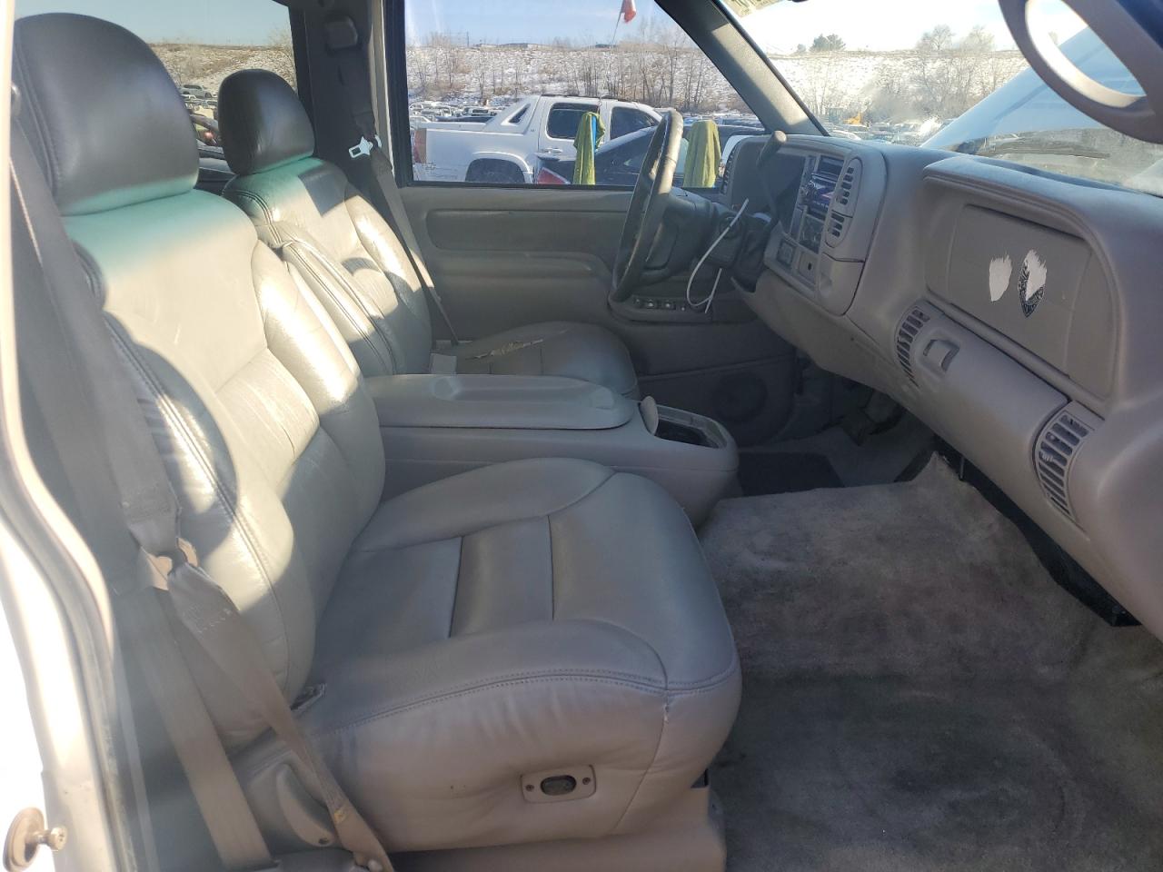 1997 Chevrolet Tahoe - Image 7