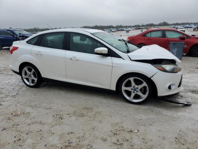  FORD FOCUS 2012 Biały