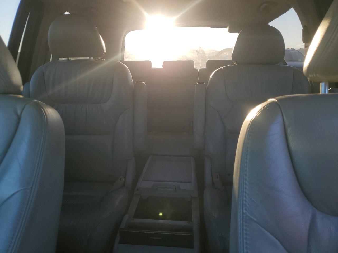 2006 Honda Odyssey - Image 10