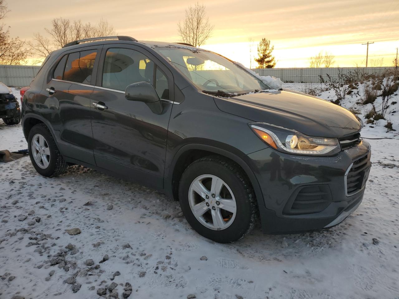2017 Chevrolet Trax - Image 4