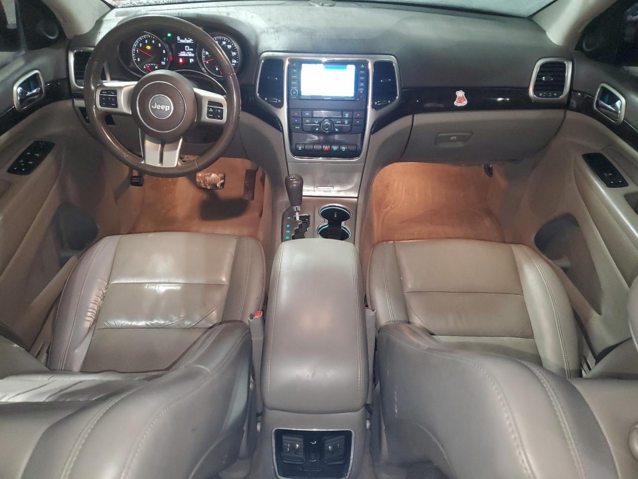 2011 Jeep Grand Cherokee - Image 8
