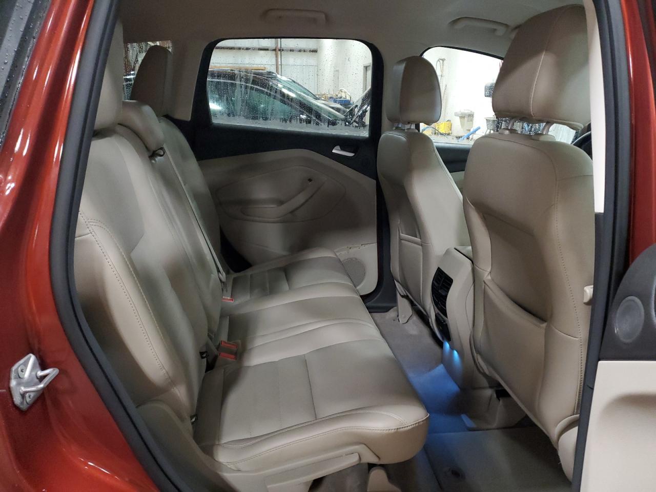2014 Ford Escape - Image 11
