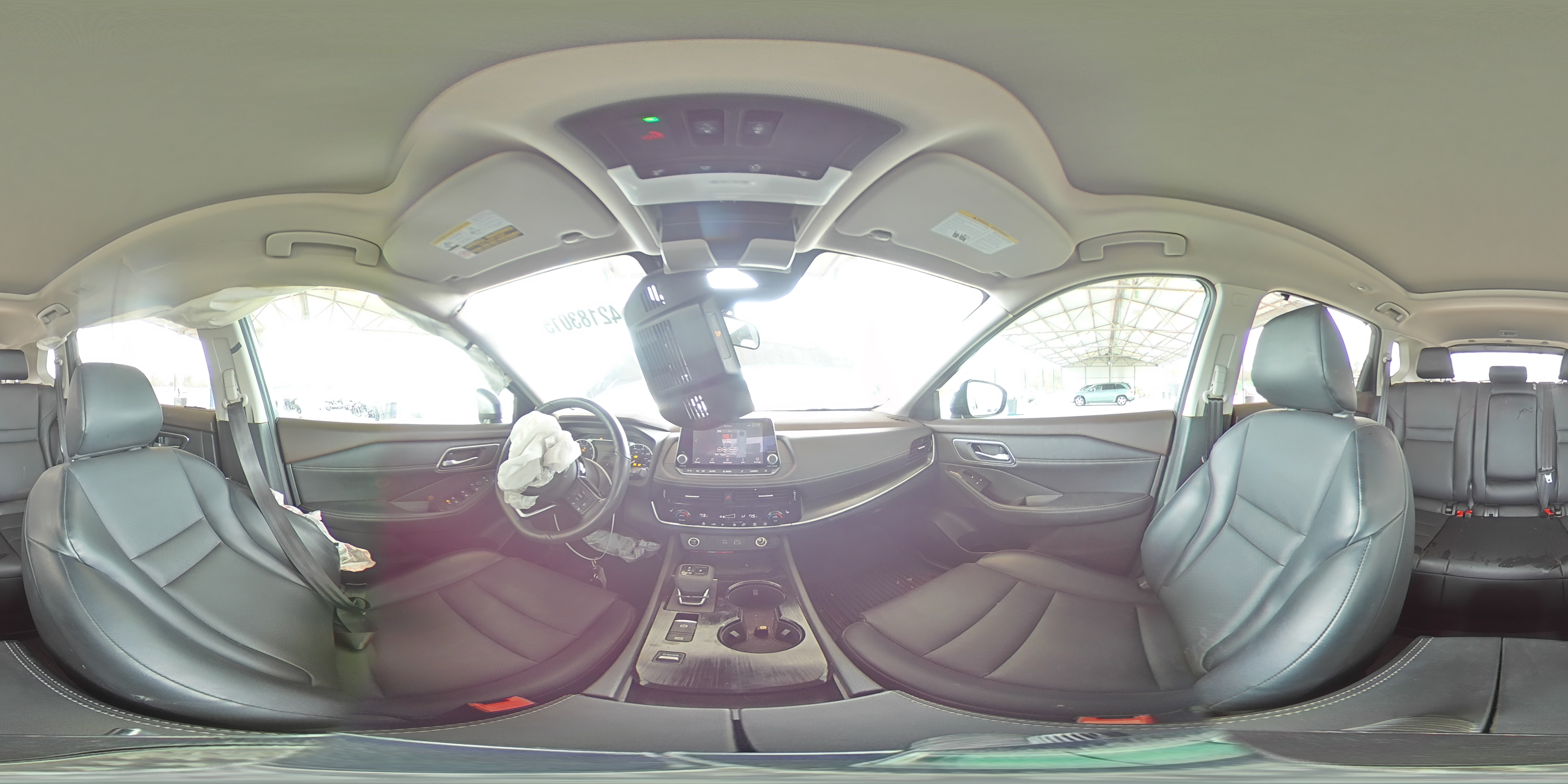 2021 Nissan Rogue - Image 13