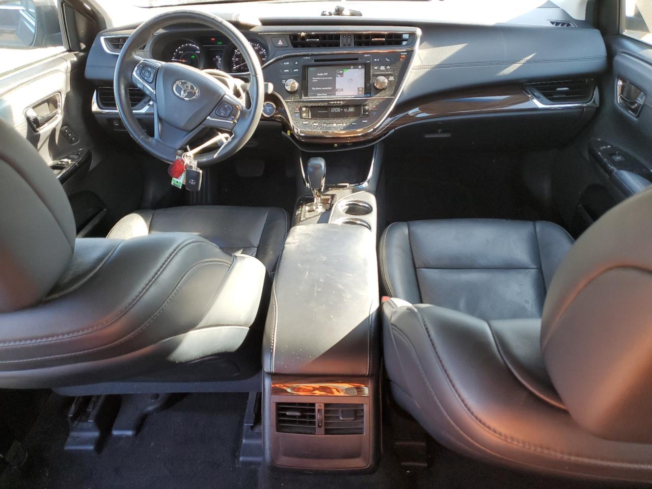 2015 Toyota Avalon - Image 8