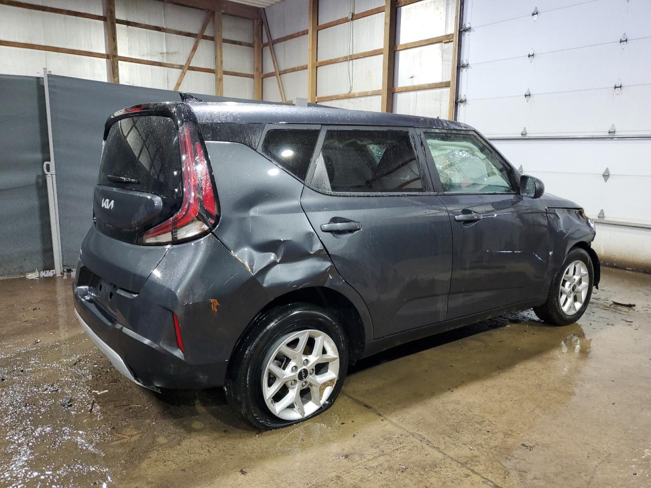 2023 Kia Soul - Image 3