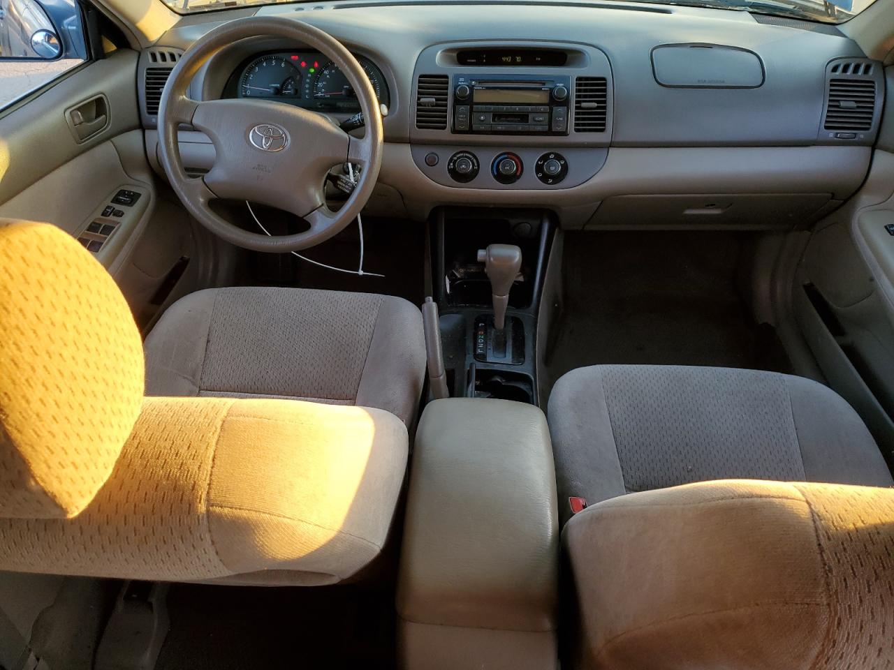 2003 Toyota Camry - Image 8