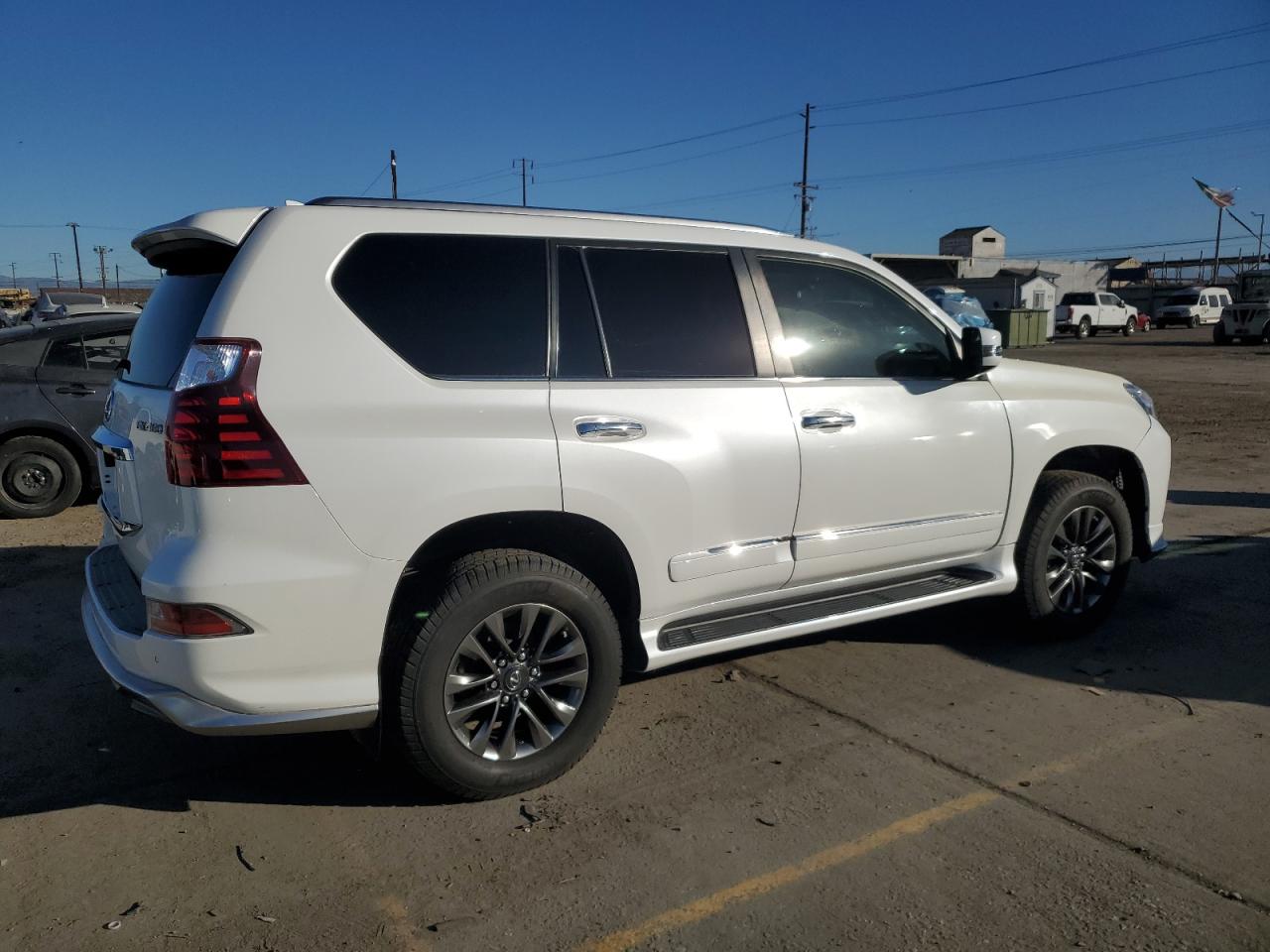 2018 Lexus GX - Image 3