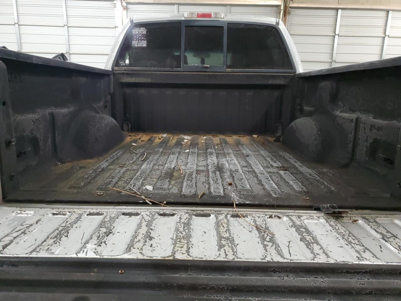 2004 Ford F-150 - Image 10