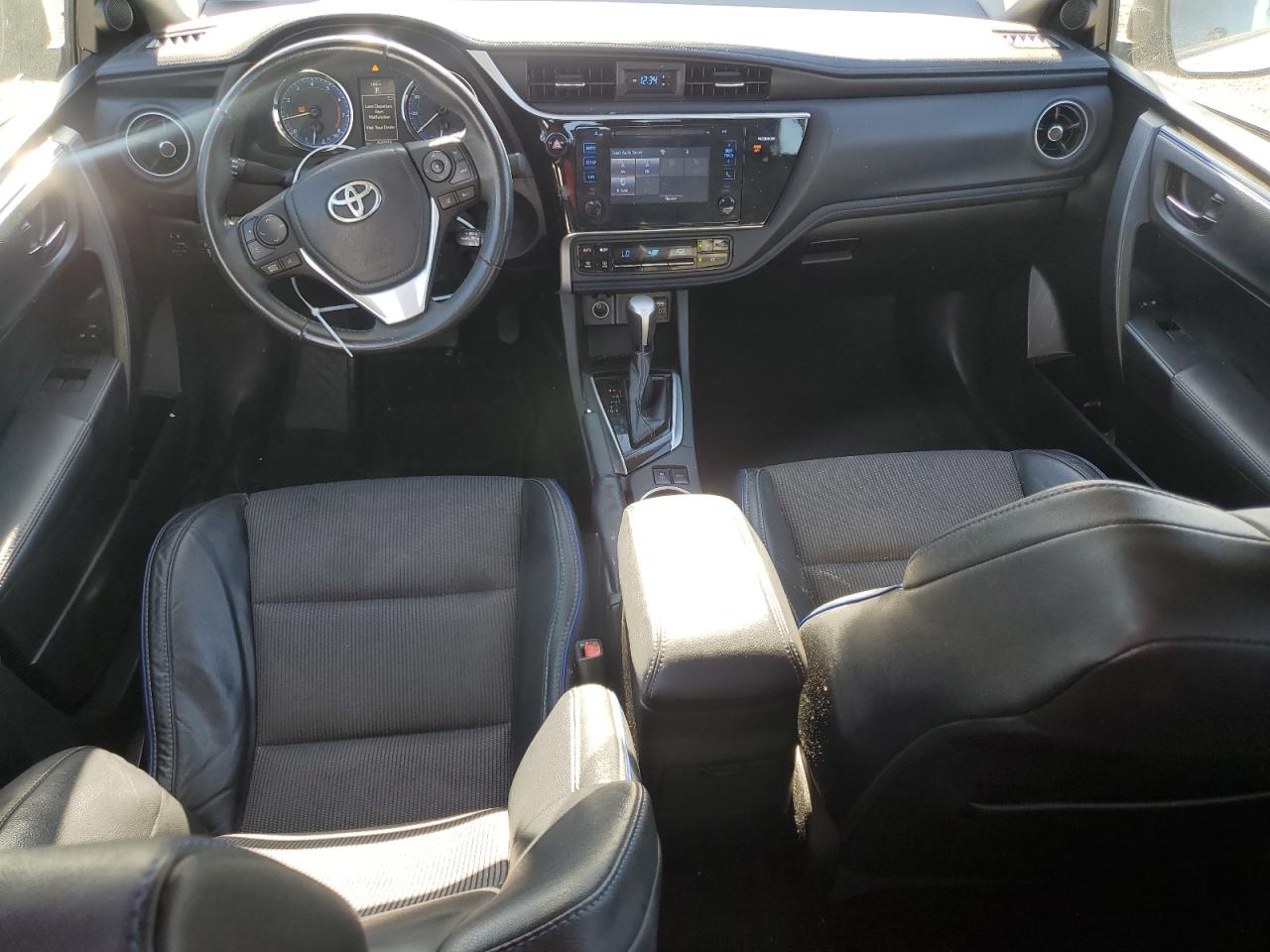 VIN 5YFBURHE2HP647308 2017 TOYOTA COROLLA no.8